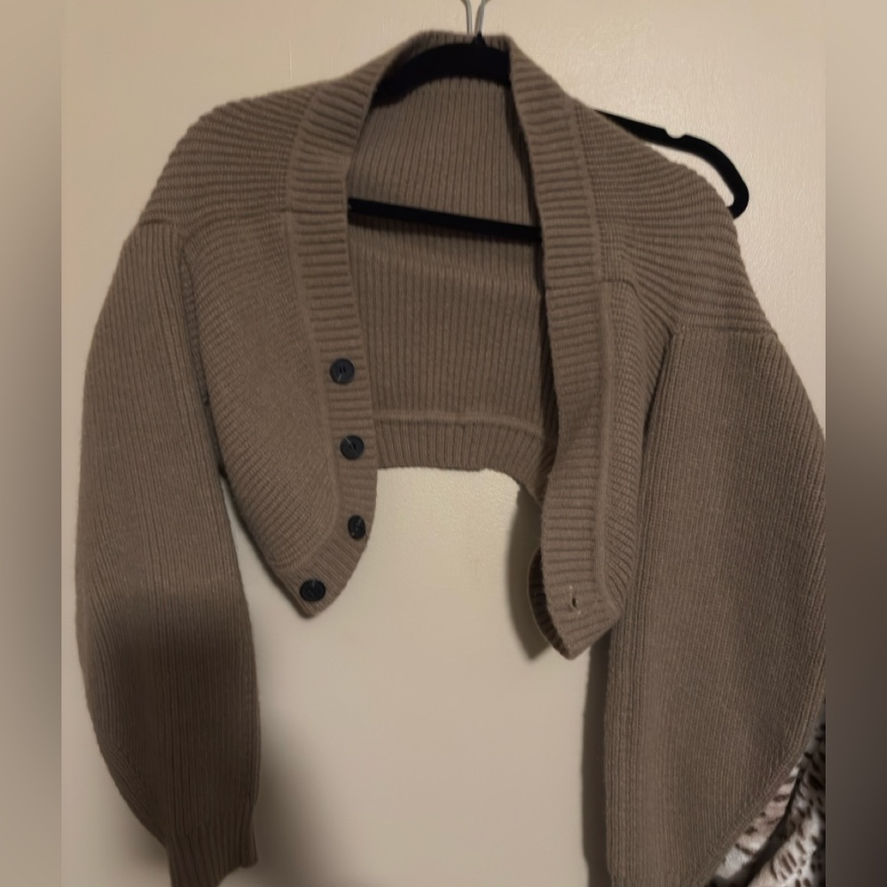 Women's Tan Sweater